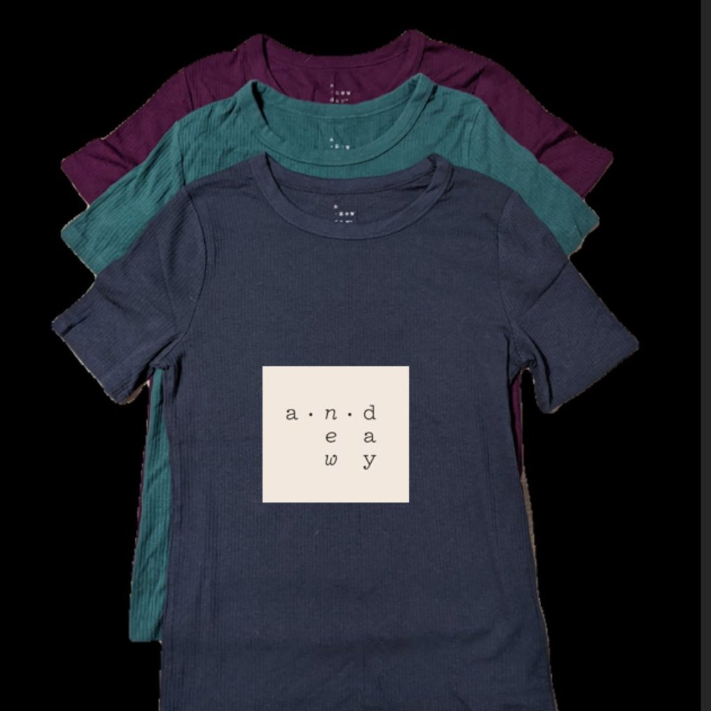 A New Day - 3 T-shirts - M Seafoam Green, Dark Gray and Eggplant